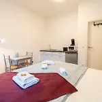 شقة Modernes Mit Kueche, Wlan & Gemeinschaftsbad