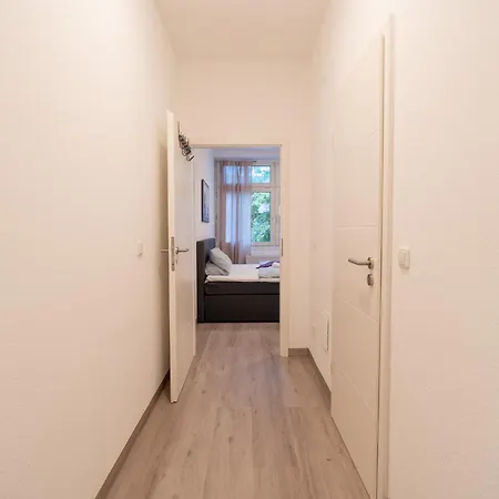 Appartement Modernes Mit Kueche, Wlan & Gemeinschaftsbad Koblenz (Rhineland-Palatinate)