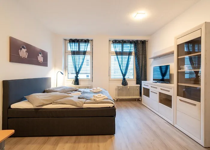 Modernes Mit Kueche, Wlan & Gemeinschaftsbad Koblenc